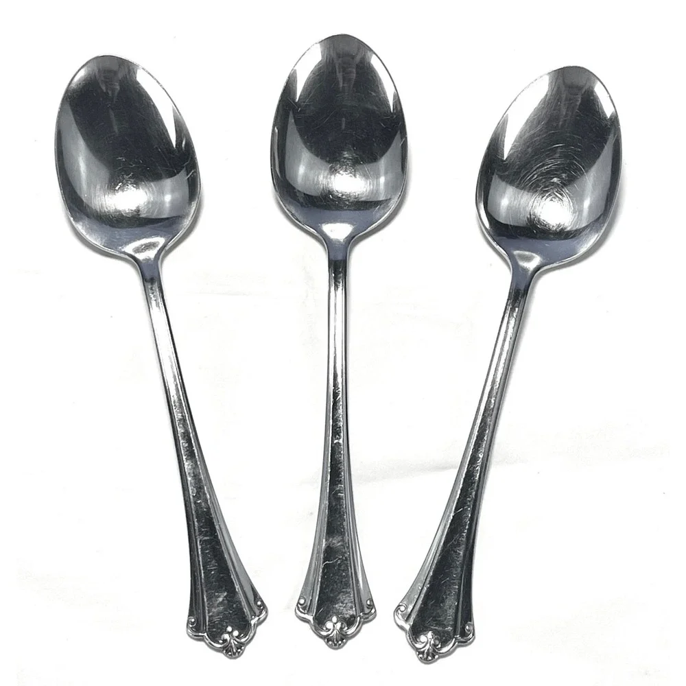 Oneida Deluxe Anticipation Stainless Steel - 3 Oval Soup Spoon Glossy Finish